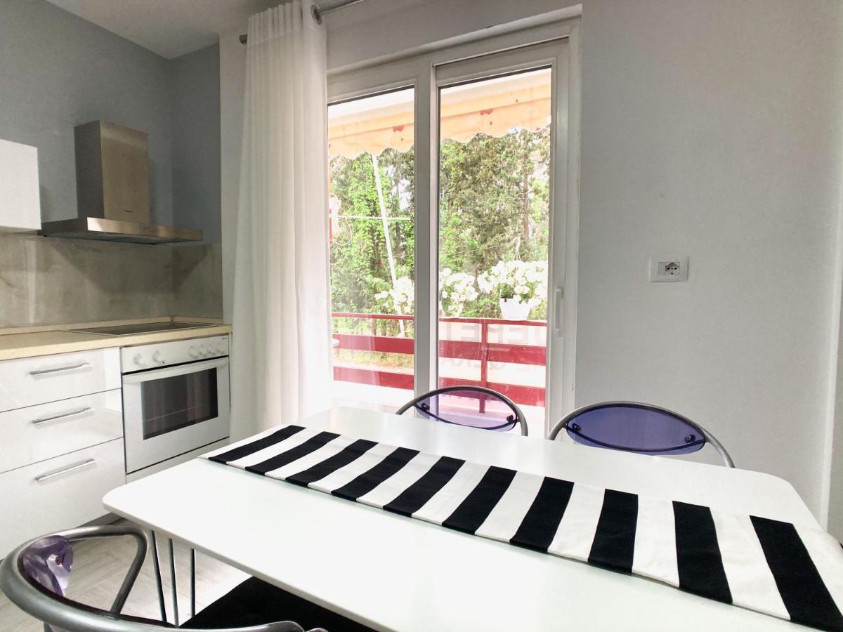 Promo Price September - Home By The Sea 1 Min From The Beach Golem  Kültér fotó